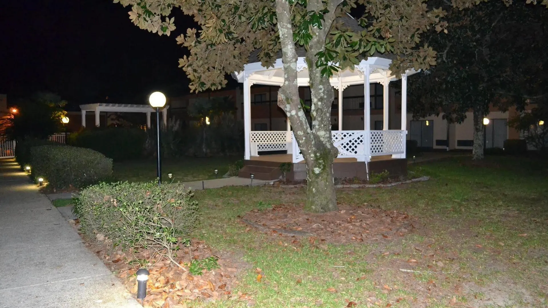 Hotel Quality Inn & Suites Pensacola Bayview Ferry Pass