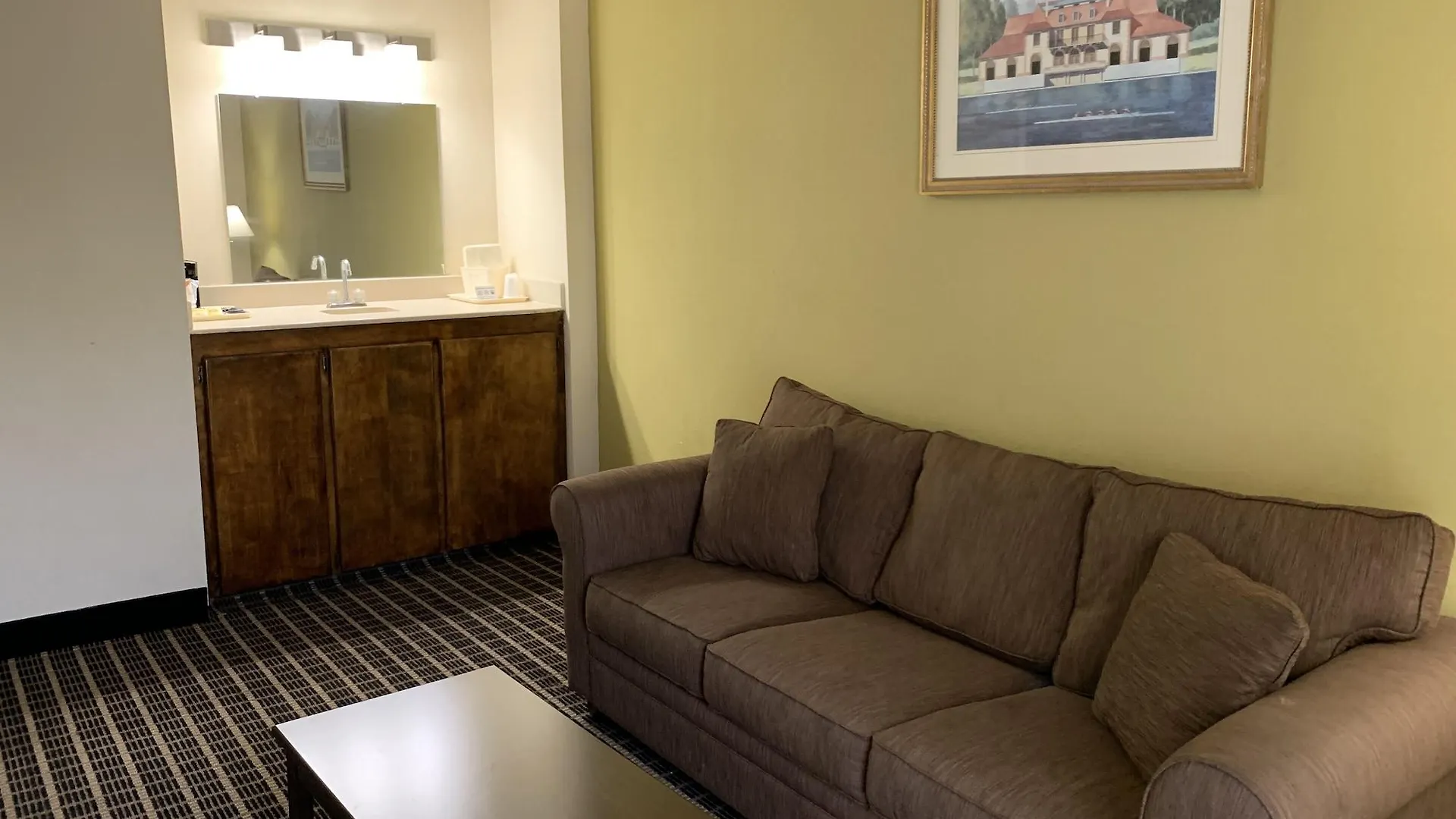 Quality Inn & Suites Pensacola Bayview Ferry Pass Hotell