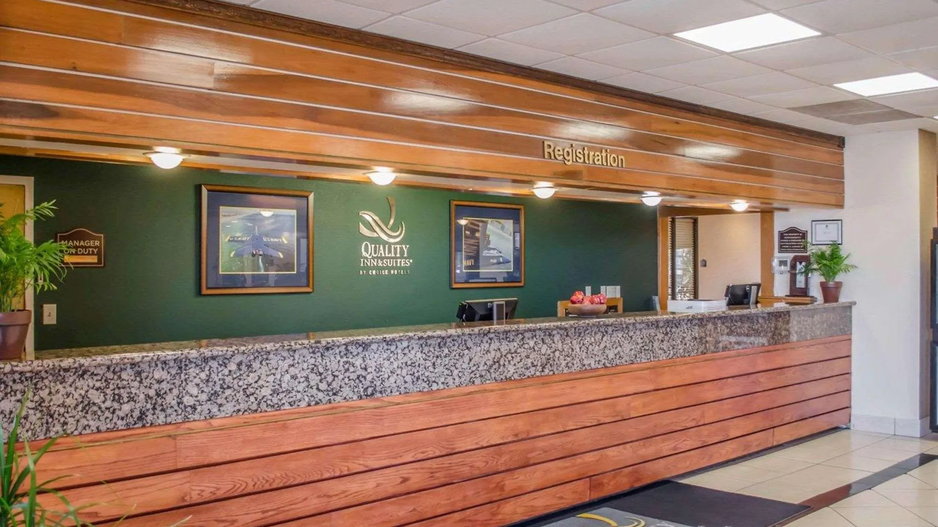 ** Hotell Quality Inn & Suites Pensacola Bayview Ferry Pass USA